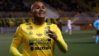 Humberto Suazo: Le digo a los jóvenes que no basta con el talento