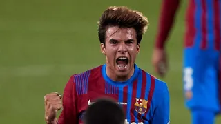 Riqui Puig se lució con golazo al “estilo Messi” en victoria de Barcelona sobre Juventus