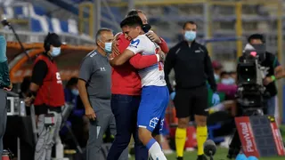 Universidad Católica liquidó a Huachipato con un golazo de Marcelino Núñez