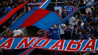 Hinchas de Universidad de Chile no podrán ingresar al partido ante River en Argentina