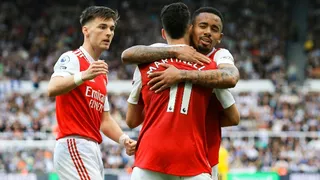 Arsenal se impuso en vibrante duelo a Newcastle y volvió a dejar al “rojo vivo” la Premier