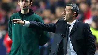 Valverde: El ritmo del partido era altísimo y tuve que reforzar con Vidal y Rakitic