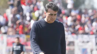 “Salvar a Colo Colo del descenso…”: La sorpresiva confesión de Gustavo Quinteros sobre su paso por Chile