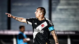 Vasco sumió valioso triunfo ante Gremio con Gary Medel como capitán