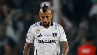 “Están golpeados”: Revelan cómo recibió el plantel de Colo Colo la drástica sanción de Conmebol