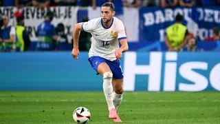 Compañero discrepa con Mbappé y afirma que todo el mundo es libre de votar según sus convicciones