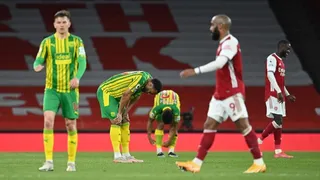 Arsenal derrotó a West Bromwich Albion y sentenció su descenso