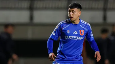 Vásquez recuerda su duro pasado tras ser figura del clásico