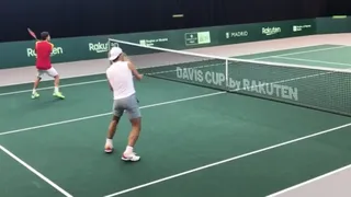 ¡Intensidad! Rafael Nadal se alista para su estreno en las Finales de Copa Davis