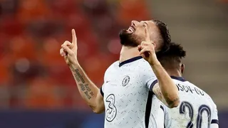 La increíble y polémica chilena de Giroud en el triunfo de Chelsea ante Atlético