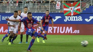 Orellana anotó de penal en triunfazo de Eibar sobre Sevilla en la liga española