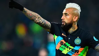 La espectacular salvada de Vidal que sostuvo el triunfo de Inter sobre Liverpool