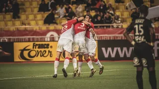 Maripán debutó en las redes junto a Mónaco en contundente victoria sobre Amiens