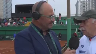 Carlos Caszely se emocionó con el cariño de los chilenos en Lima: Hasta el capitán de Perú me saludó