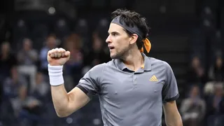 Dominic Thiem venció en un maratónico duelo a Milos Raonic y logró su paso a octavos en París