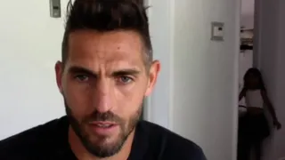 Hijos de Joaquín Larrivey se robaron la película en entrevista de TV