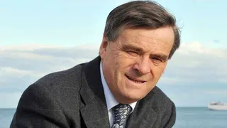 La emotiva arenga de Vladimiro Mimica al plantel de Colo Colo ante el posible descenso