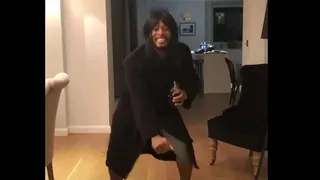 Patrice Evra defendió a Argentina tras incidentes en el River-Boca al ritmo de la cumbia villera