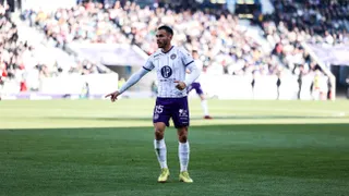 Gabriel Suazo se lució con una tremenda jugada en victoria de Toulouse