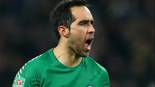 “Siempre en mi corazón”: El emotivo video que Claudio Bravo compartió para despedirse del City