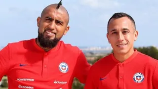 El mensaje de Arturo Vidal a Fabián Orellana: “A dejar la vida por nuestra selección”