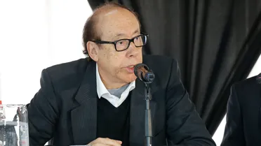 “No hay que apurar”: En Blanco y Negro encienden la incertidumbre con el nuevo DT de Colo Colo