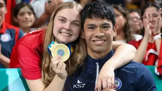 Celebración doble: Carinao pidió matrimonio y recibió el “sí” tras ganar oro en Santiago 2023