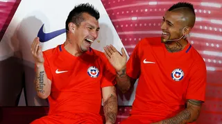 El cariñoso saludo de Medel a Vidal: Te quiero mucho y siempre lo mejor junto a tu familia