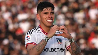 Carlos Palacios: Vidal es mi ídolo, sería un placer que llegara a Colo Colo