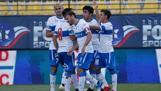 La UC logró un sólido triunfo sobre U. Española y se metió en la final del Torneo de Verano