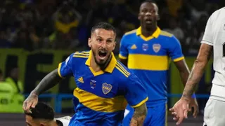 Almirón llenó de elogios a Benedetto: Es un jugador importantísimo y de jerarquía