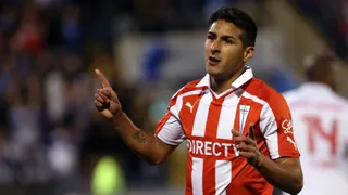 Everton hizo oficial el fichaje de Ismael Sosa