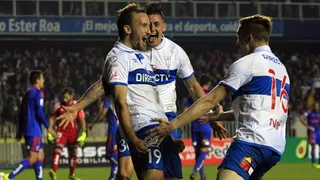 Universidad Católica alzó la Supercopa tras derribar en el clásico a Universidad de Chile