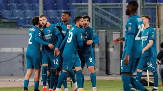 AC Milan derrotó en un vibrante duelo a AS Roma y se mantuvo vivo en la lucha por el título en Italia