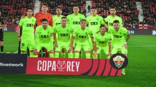 Enzo Roco vio acción en la clasificación de Elche en Copa del Rey