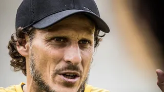 Forlán aseguró que el plantel de Peñarol “está completo” tras llegada de Christian Bravo
