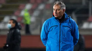 Holan ante opción de Castillo: Necesito un esfuerzo por futbolistas en actividad y competitivos