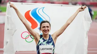La rusa Mariya Lasitskene se convirtió en nueva campeona olímpica en el salto de altura