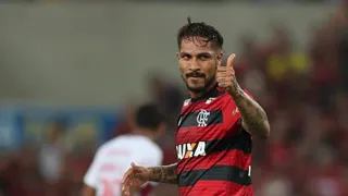 Paolo Guerrero volvió a jugar en Flamengo tras seis meses suspendido por dopaje