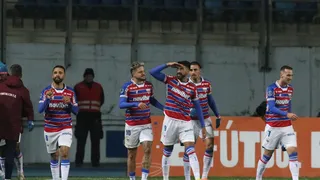 [VIDEO] Entró y anotó: El gol de Juan Martín Lucero para Fortaleza que amargó a Palestino