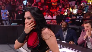 ¡Todo es dolor! Stephanie Vaquer dejó de ser la campeona femenina de NXT