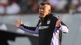 Colo Colo arriesga hasta 9 puntos menos por culpa de Jorge Almirón
