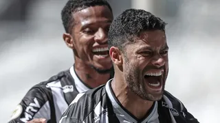 Hulk se lució con dos goles en triunfo de Atlético Mineiro sobre Bahía en el Brasileirao