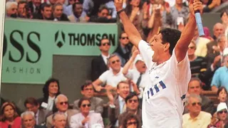 Ex tenista ecuatoriano Andrés Gómez: Estoy muy golpeado, Patricio Rodríguez fue mi segundo padre