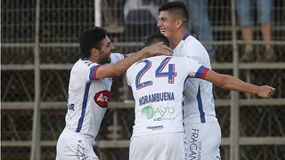 Puerto Montt y Melipilla celebraron importantes victorias en la Primera B