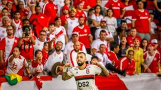 Flamengo rescató un empate ante Inter de Porto Alegre y jugará semifinales de Copa Libertadores
