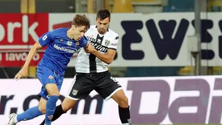 Fiorentina contó con la eficacia de Erick Pulgar para vencer a Parma