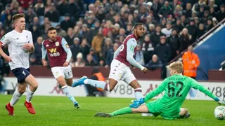 Aston Villa vapuleó y eliminó a un alternativo Liverpool de la Copa de la Liga inglesa