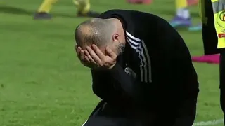 DT de Argelia estalló en llanto tras eliminación a manos de Camerún en las Clasificatorias africanas