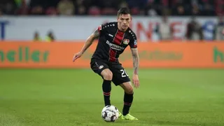 Charles Aránguiz actuó en arrasador triunfo de Bayer Leverkusen sobre Mainz